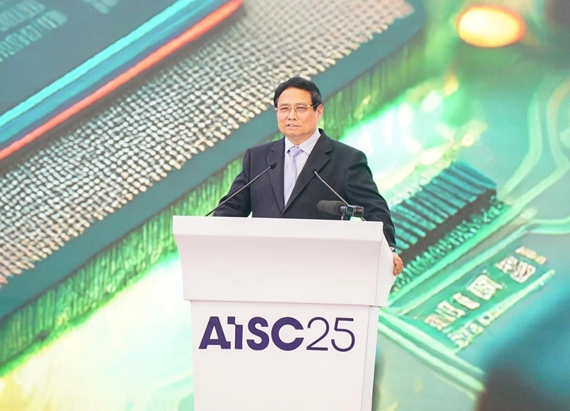 Prime Minister Pham Minh Chinh speaks at the policy forum “Taking the Lead: Vietnam’s Proactive Strategy for Semiconductor & AI Advancement in the New Era” on March 14. (Photo: VNA)