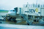 An aeroplane at the international terminal of Da Nang Airport. (Photo courtesy of AHT)