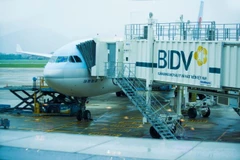 An aeroplane at the international terminal of Da Nang Airport. (Photo courtesy of AHT)