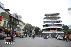 The commercial centre building, commonly known as the ‘Shark Jaw’ (Ham Ca Map) building, at Dong Kinh Nghia Thuc Square by Hoan Kiem Lake. (Photo: VNA)