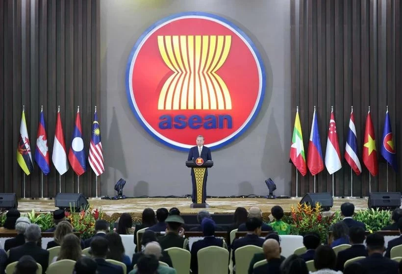 Party General Secretary To Lam delivers keynote policy speech at a ceremony in Jakarta to celebrate the 30th anniversary of Vietnam's accession to ASEAN (Photo: VNA)