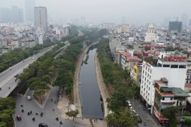 Hanoi aims to turn polluted To Lich River into green space